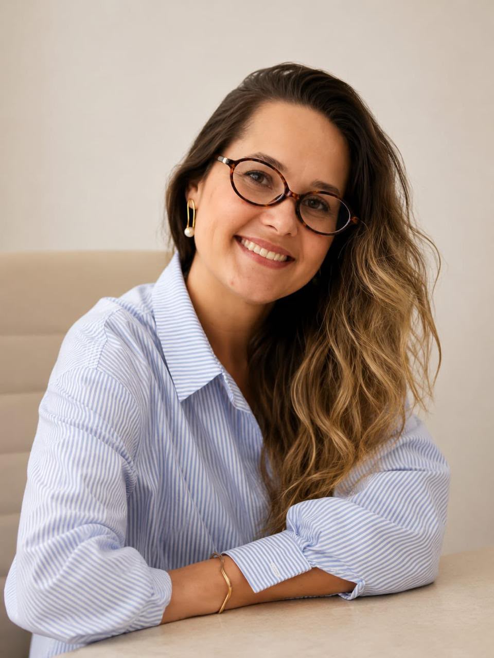 Mirella Sossemburg — Psicóloga Clínica